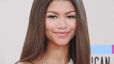 נער סרטי סקס מלאים חינם רזה לוקח מוט גדול