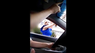 אחות חורגת סרטי סקס חינם אמהות משחקת בדגדגן שלה לאורגזמה