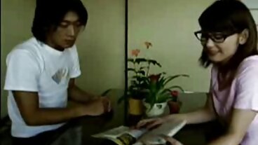 נער אירופאי רזה עם סרטי פורנו לצפייה חינם ציצים גדולים