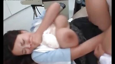 מותק סרטי סקס חינם לסביות וג'ינה נדפקו באמצע הדרך