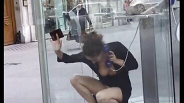 מכות עם יבול רכיבה ודיבורים סרטי סקס חינם אלים מלוכלכים עבודת סבתא. העסק שלנו הוא פרטי