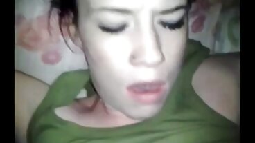 מפגש לימוד ג'יסי ג'ינג'י סרטי פורנו לצפיה בחינם פונה לקריעת בגדים