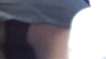 בלע גרון פאקינג כיף סרטוני סקס צפיה ישירה עם ניקול ועלייה